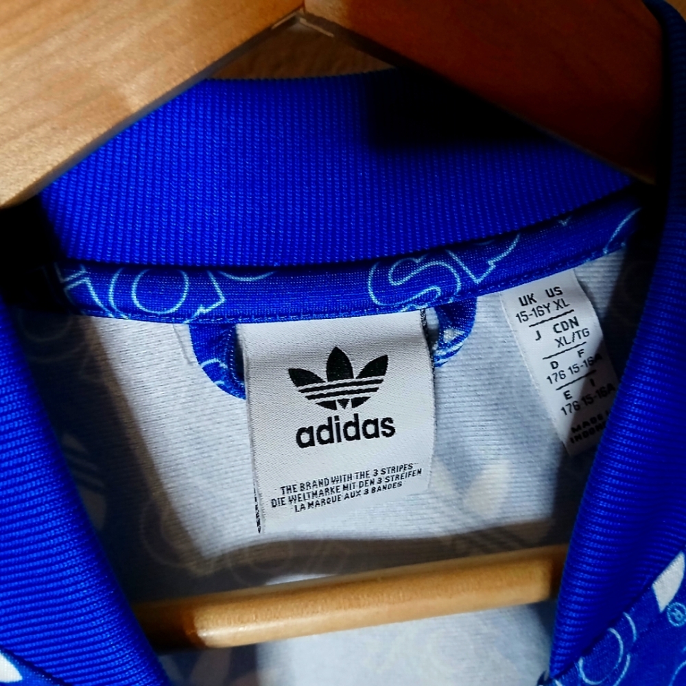 Blue Adidas youth XL jacket brand new. Just missing tags.